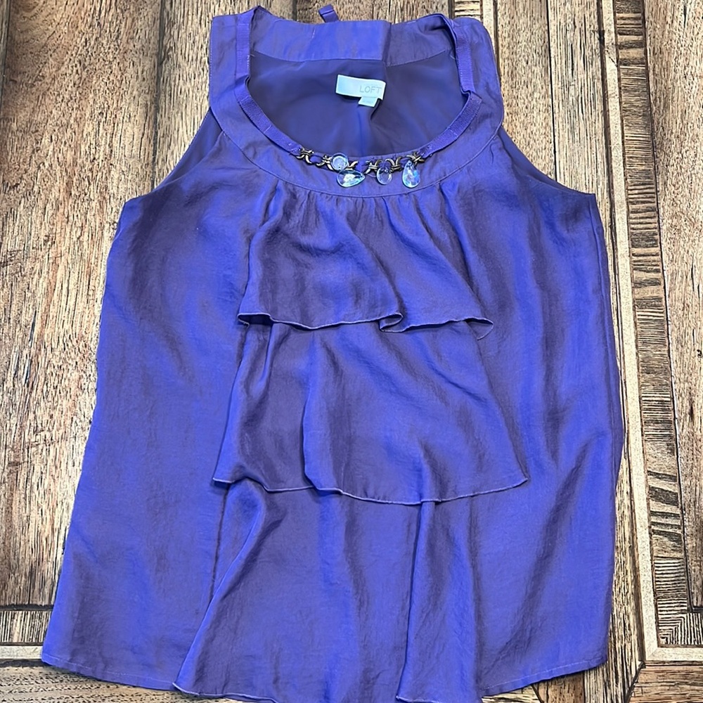 Sleeveless top